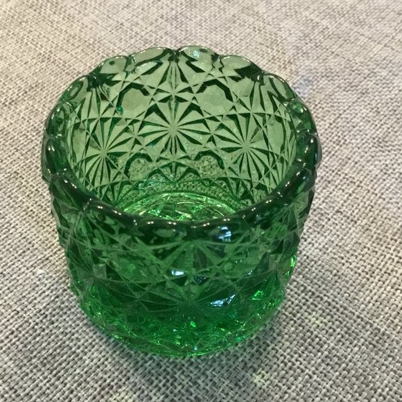 Fenton Daisy Button dark greenToothpick Holder - Picture 2 of 4